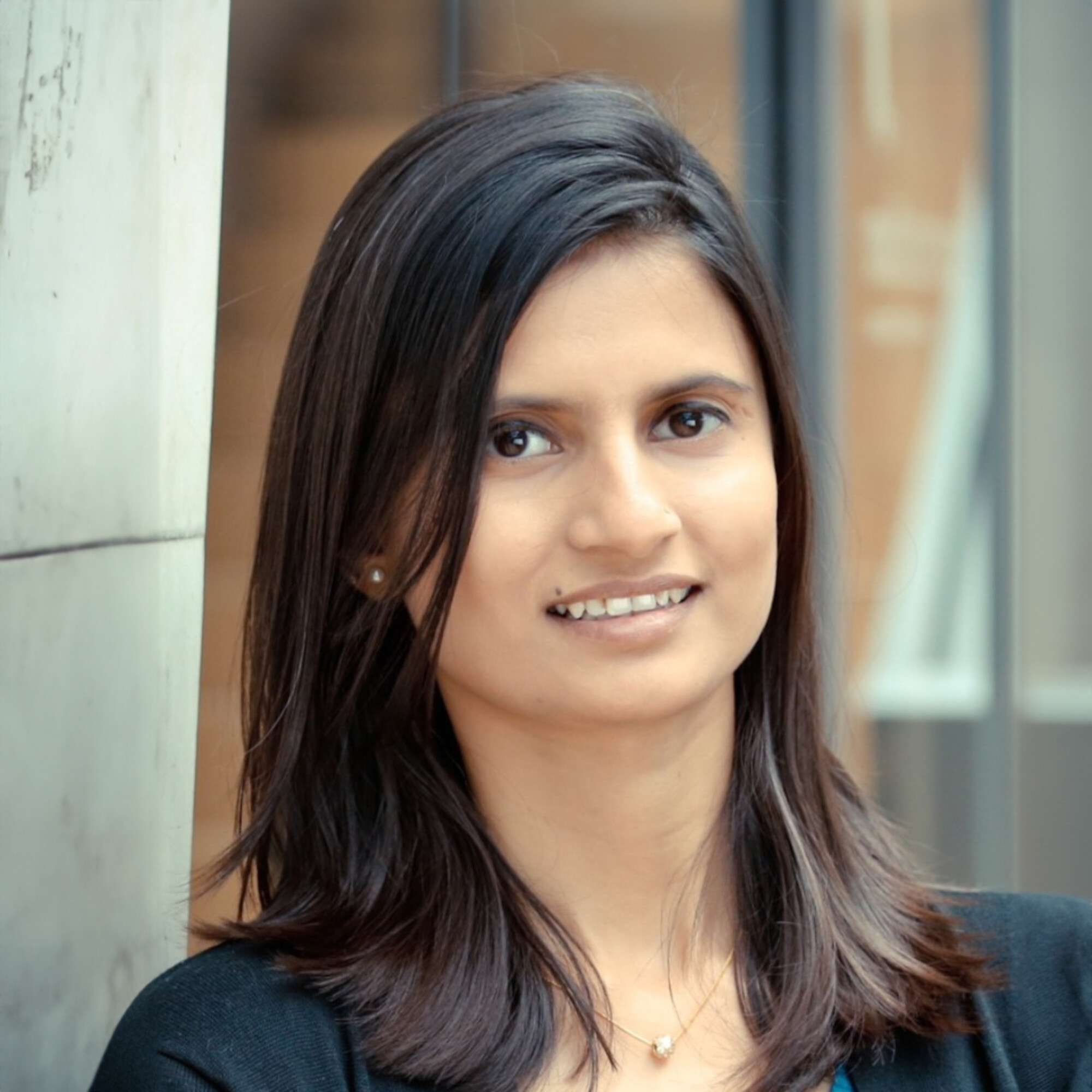 Anam Tahir